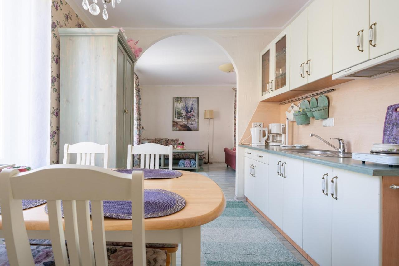 Videviku Villa Apartments Tallinn Eksteriør bilde